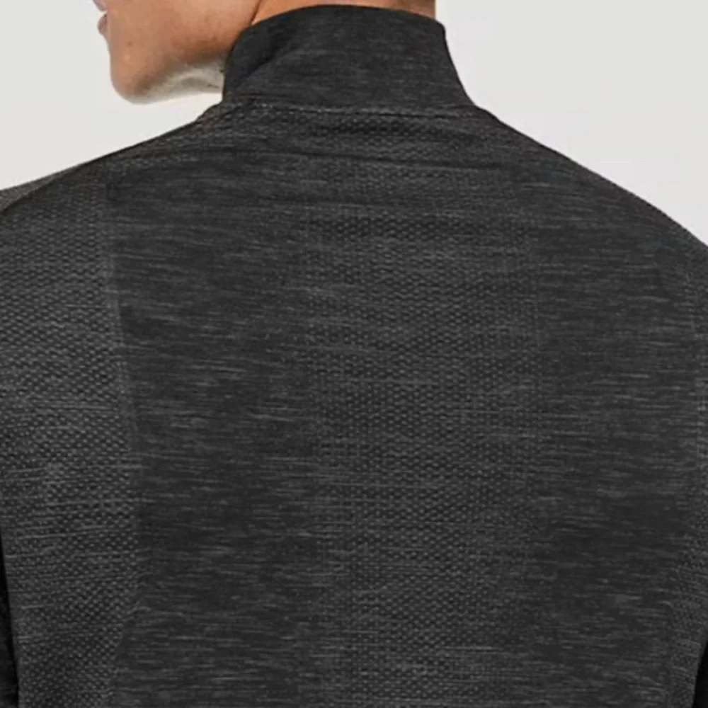 Lululemon Metal Vent Tech 1/2 Zip - Picture 4 of 5